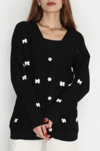 Women’s Embroidered Knit Cardigan – Grey & Latte