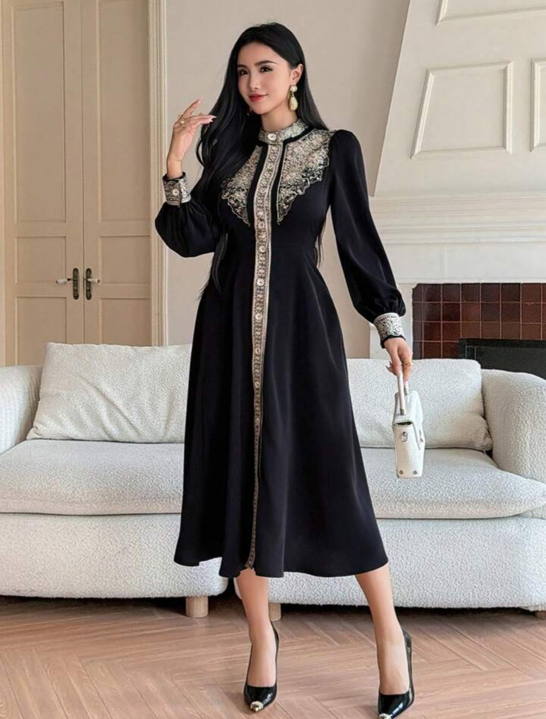 DAZY Long Sleeve Round Neck Gold Thread Embroidered