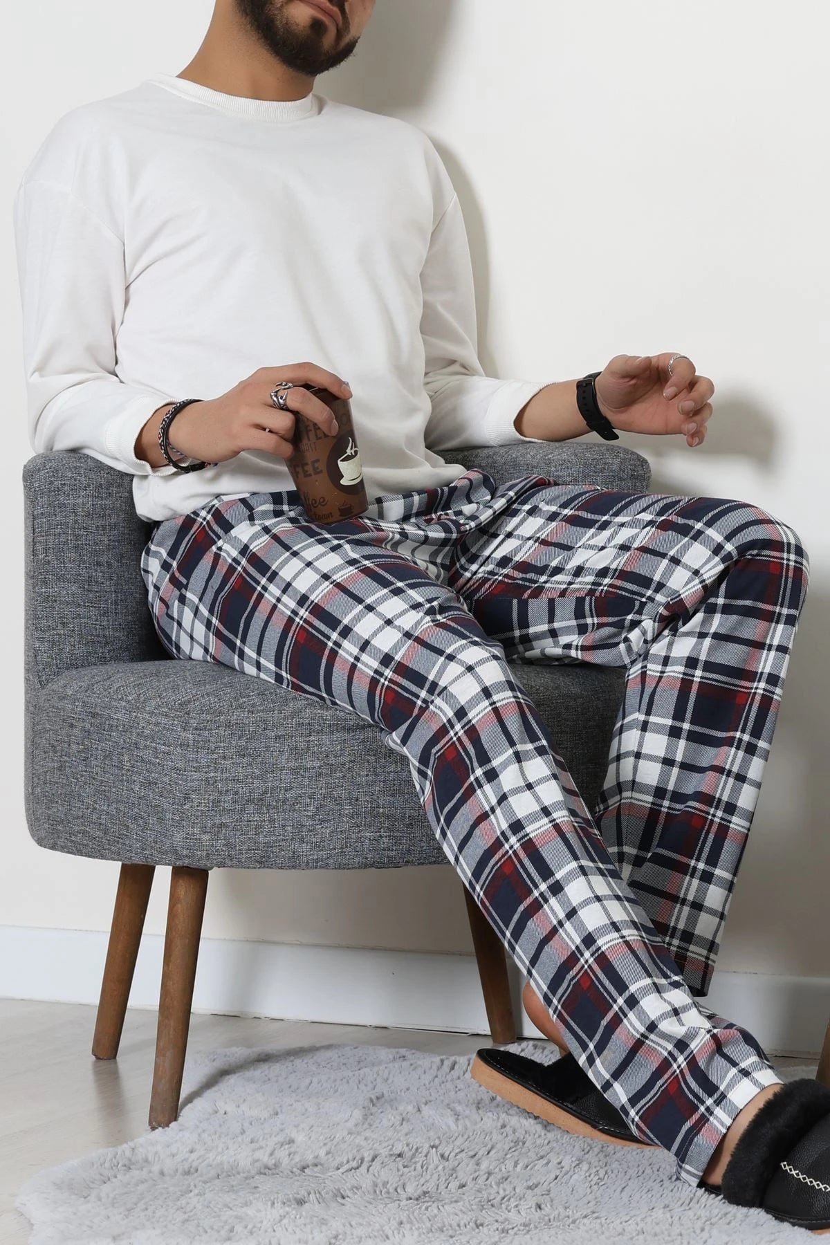 Men's Navy & Grey Plaid Jersey Pajama Bottoms