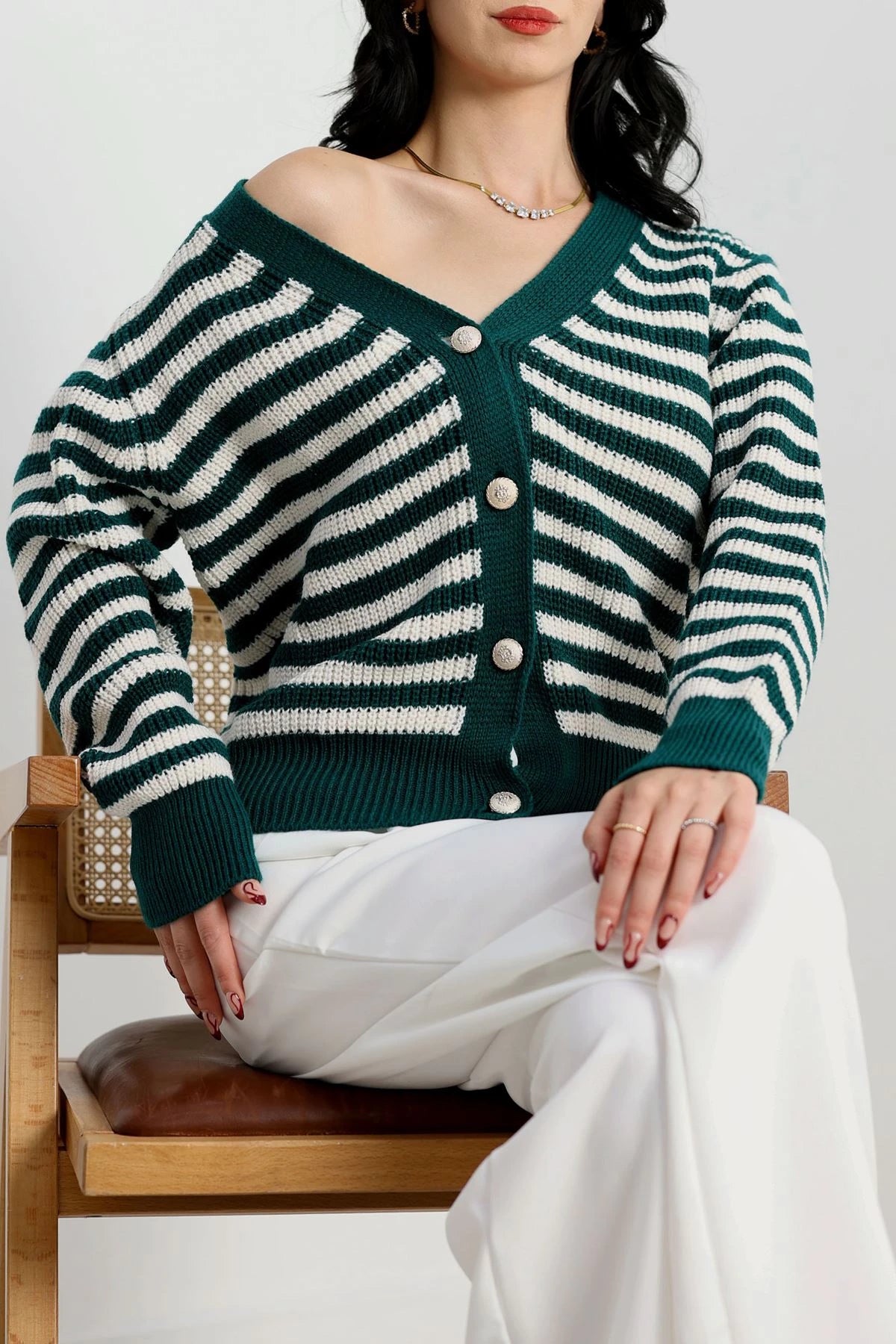 Women’s V-Neck Striped Knitwear Cardigan – Black & Latte