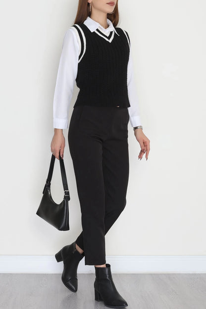 Women’s V-Neck Knitwear Sweater Vest – Black & Latte